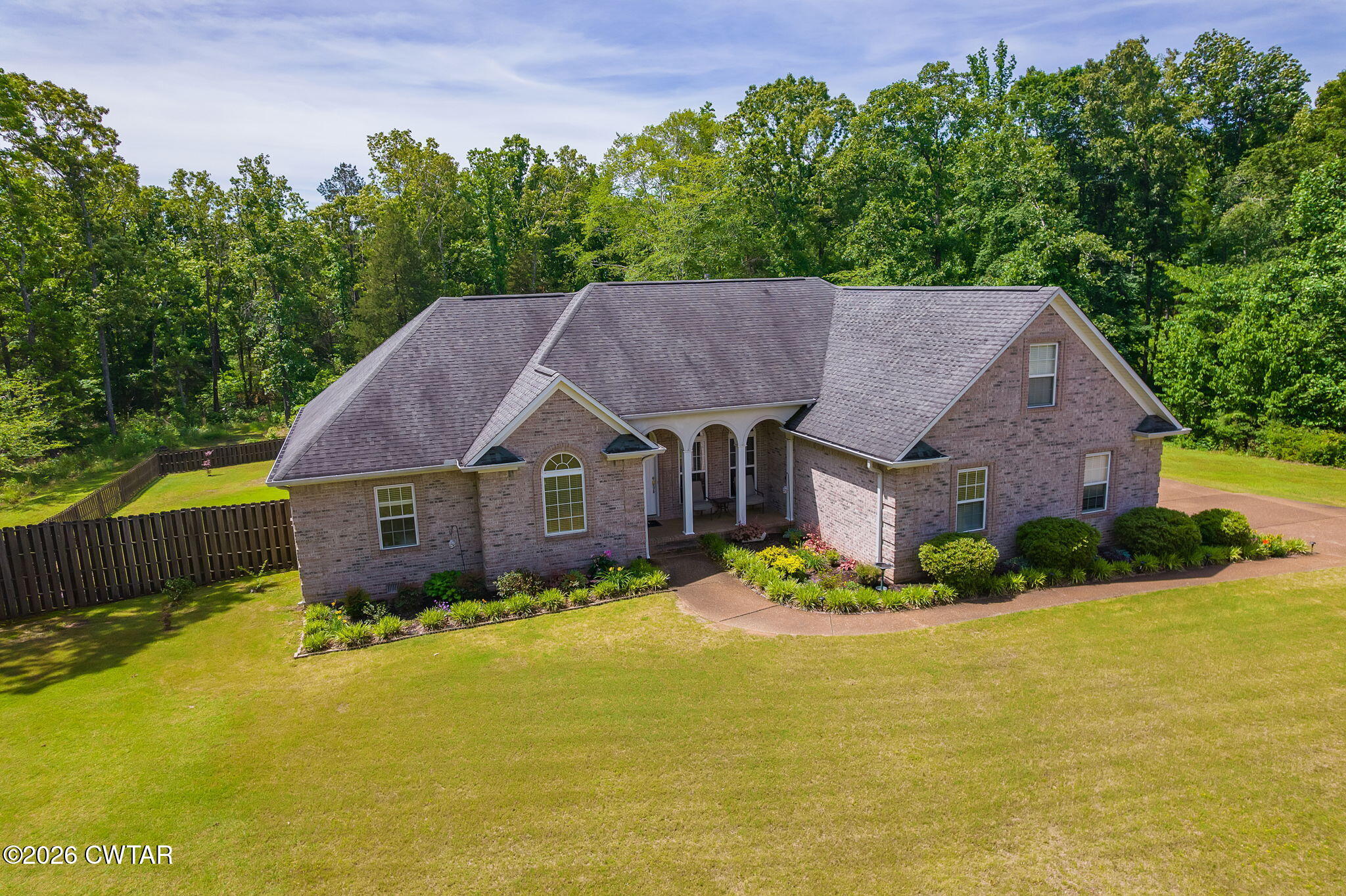 170 Hunters Glen Lane