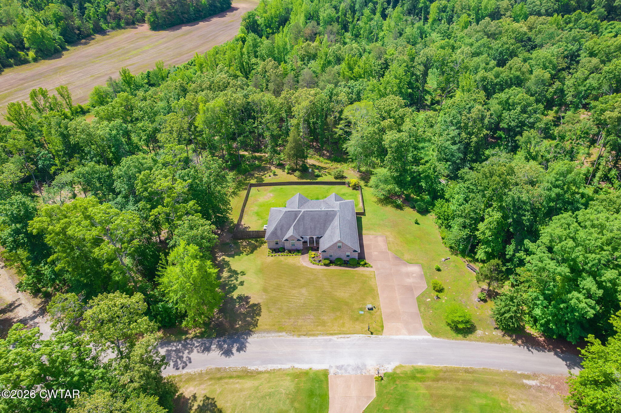 170 Hunters Glen Lane
