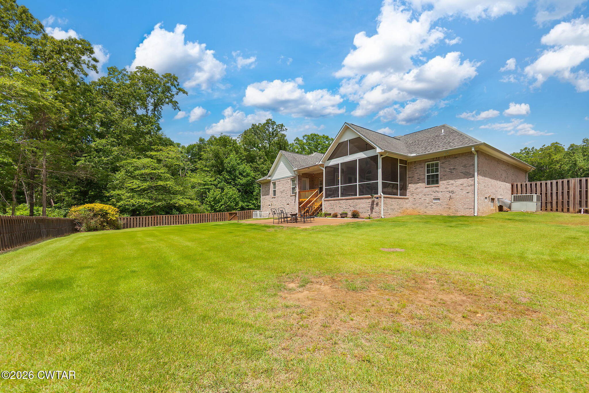 170 Hunters Glen Lane