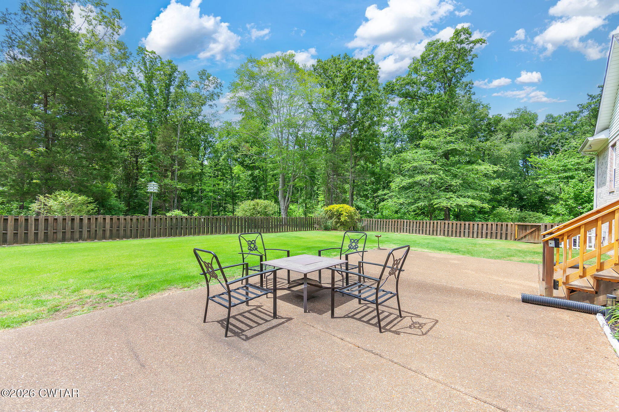 170 Hunters Glen Lane