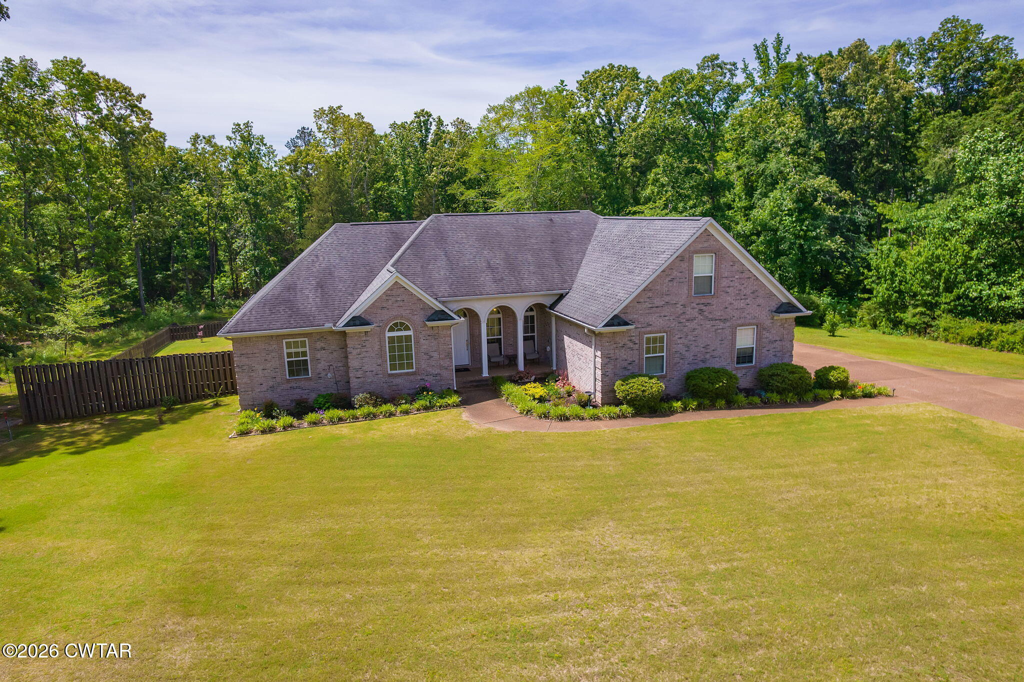 170 Hunters Glen Lane