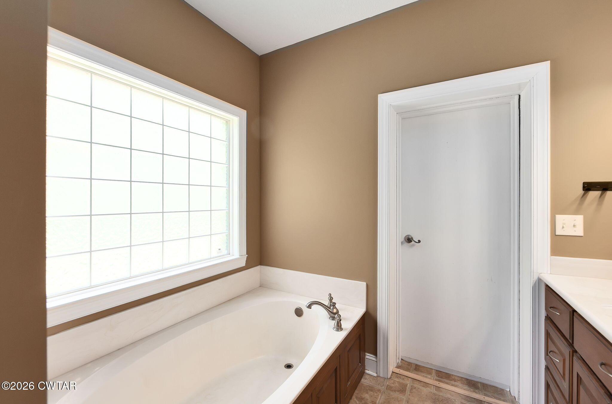170 Hunters Glen Lane