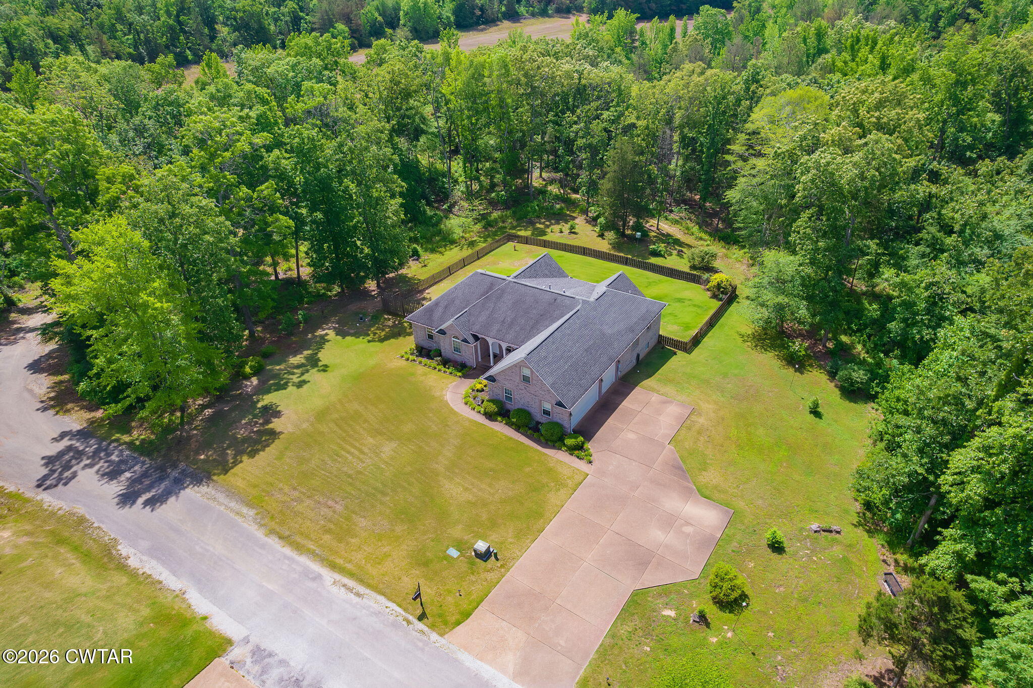 170 Hunters Glen Lane
