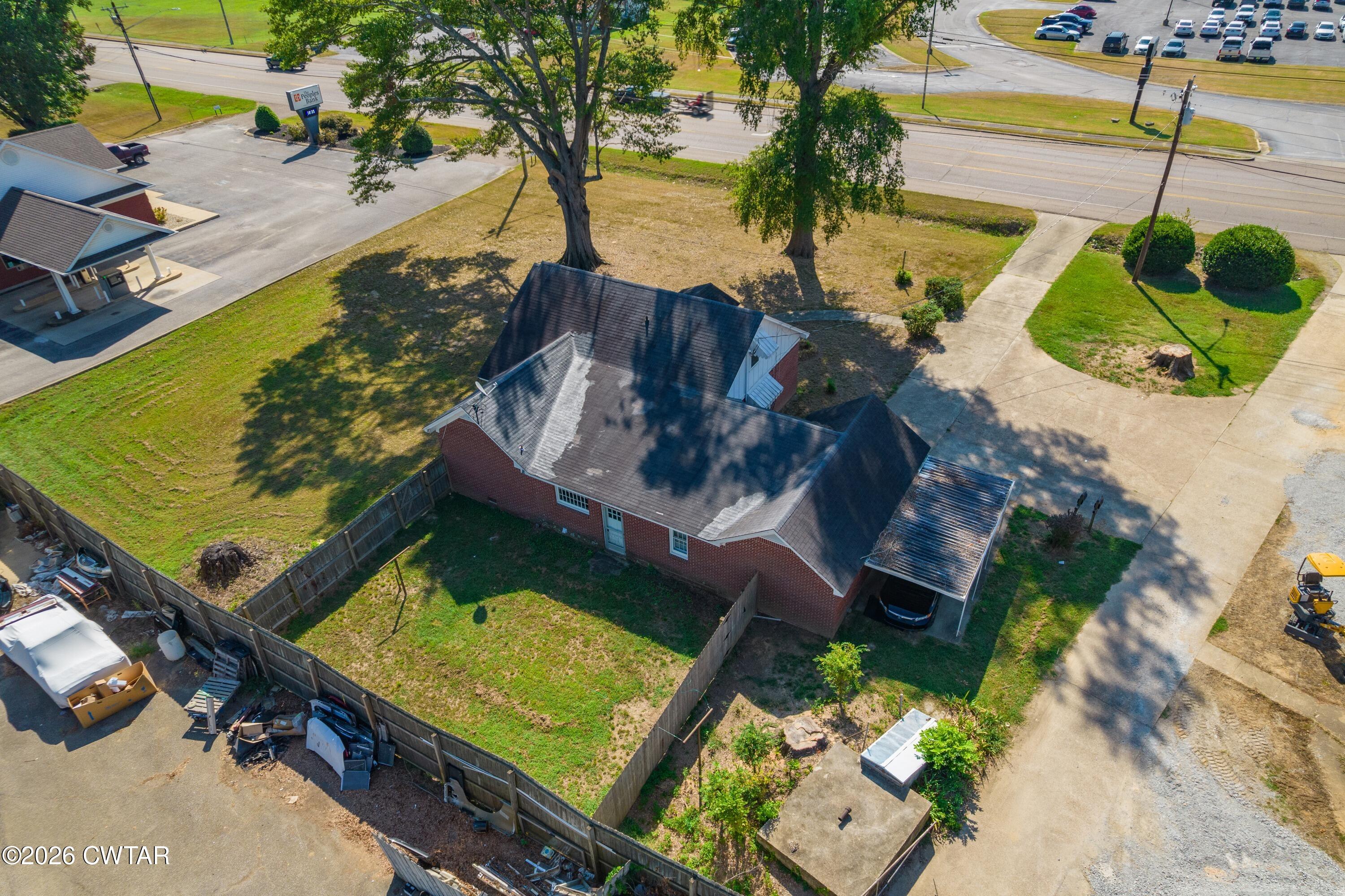 563 E Main Street