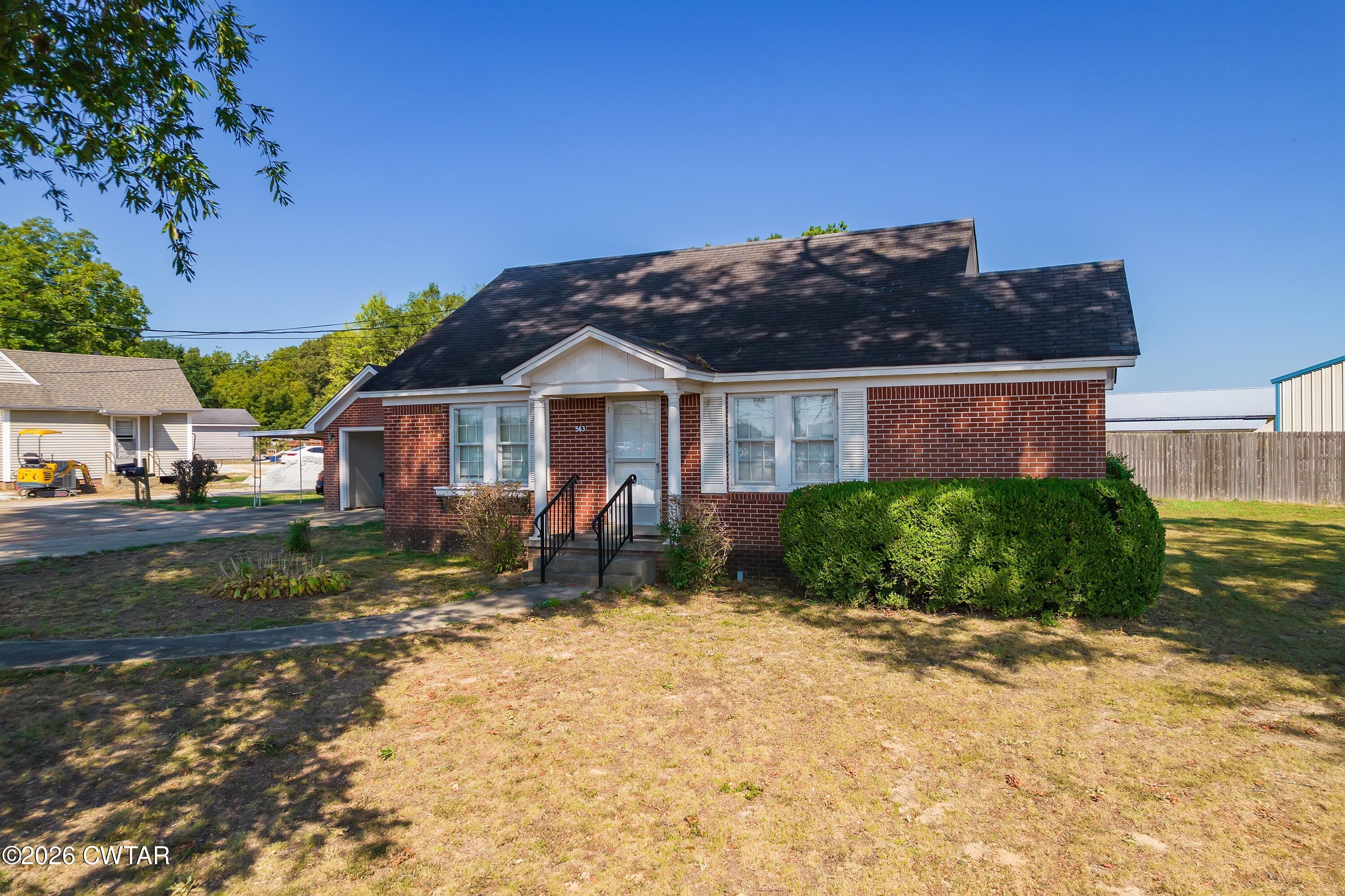 563 E Main Street