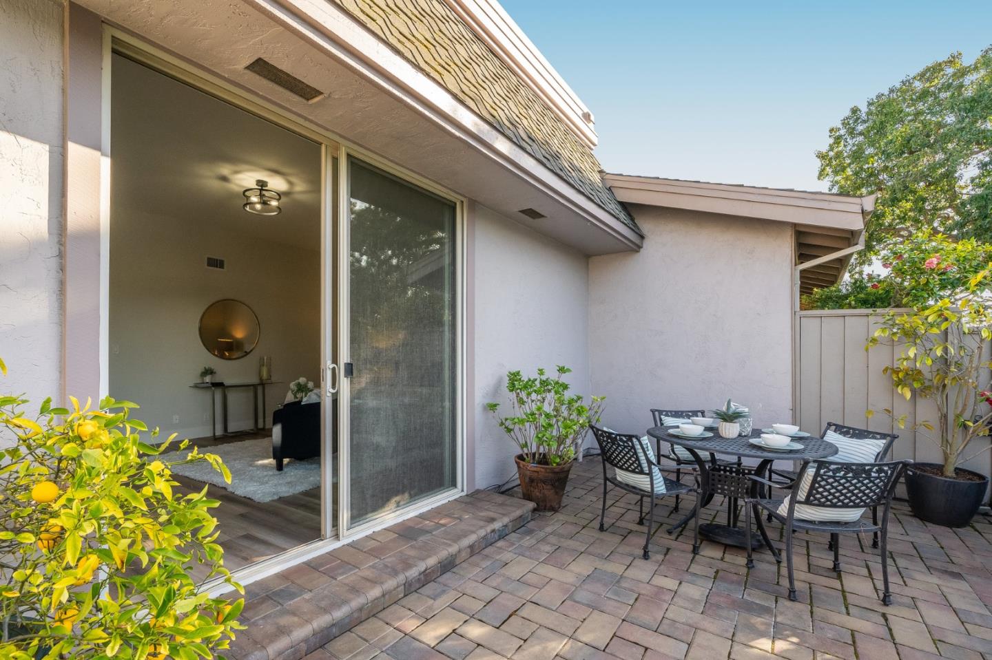 953 Pizarro LN