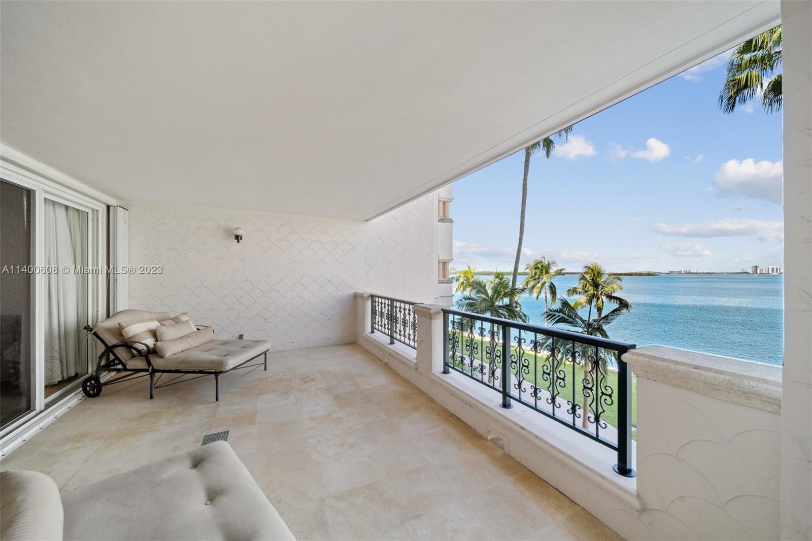 5235 Fisher Island Dr # 5235