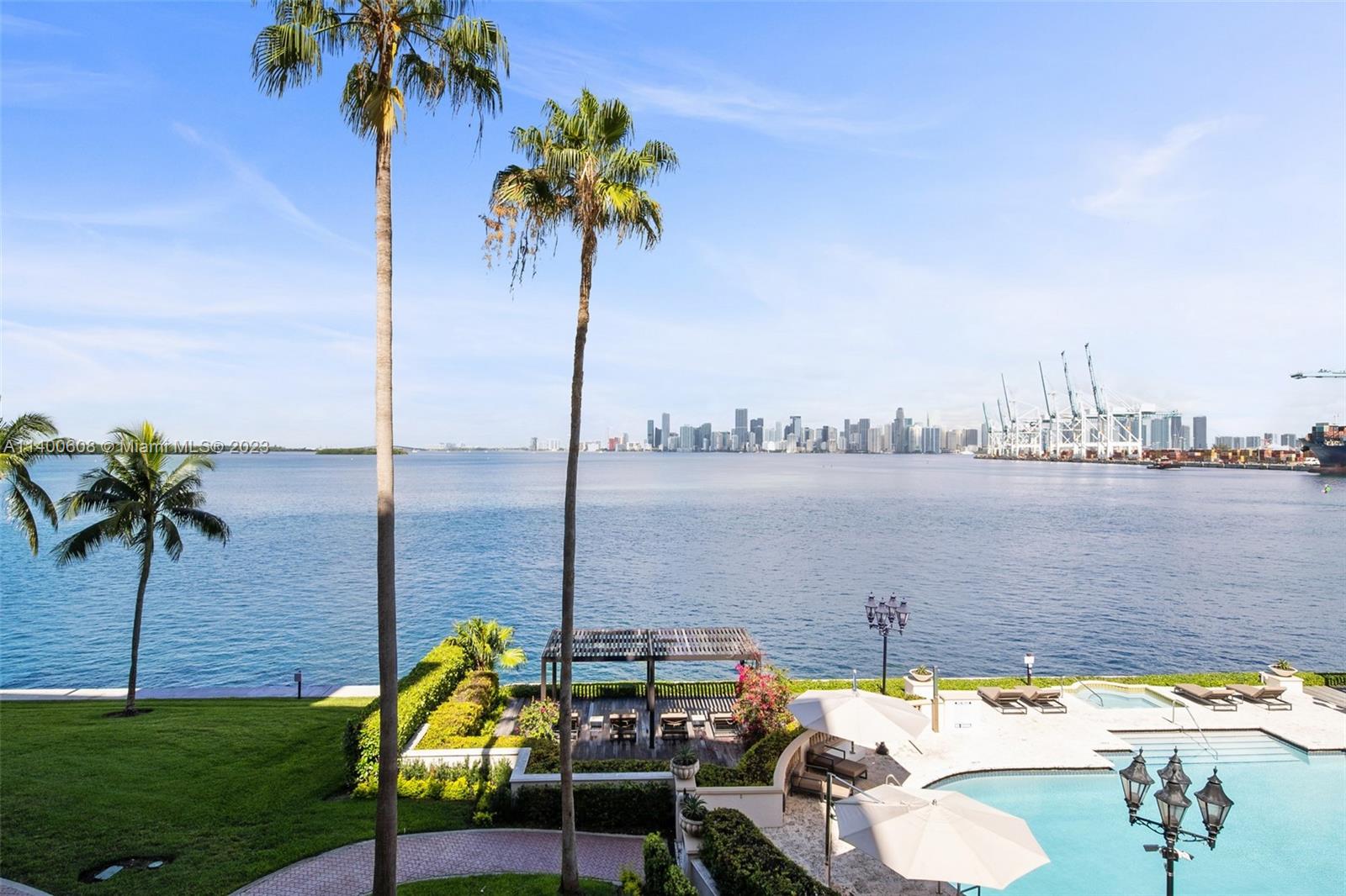 5235 Fisher Island Dr # 5235