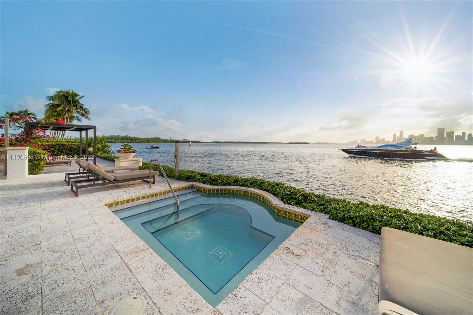 5235 Fisher Island Dr # 5235