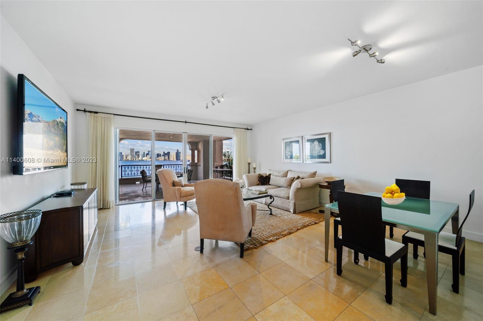 5235 Fisher Island Dr # 5235