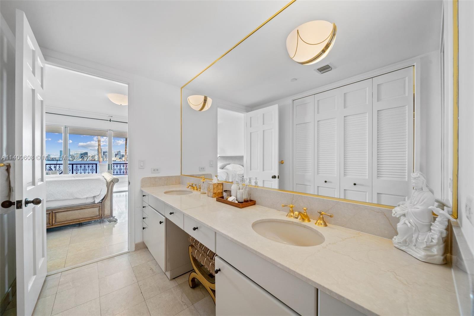 5235 Fisher Island Dr # 5235