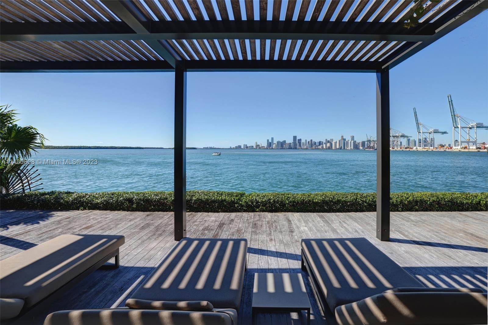 5235 Fisher Island Dr # 5235