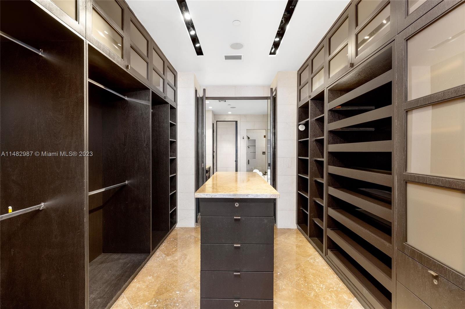 7412 Fisher Island Dr # 7412