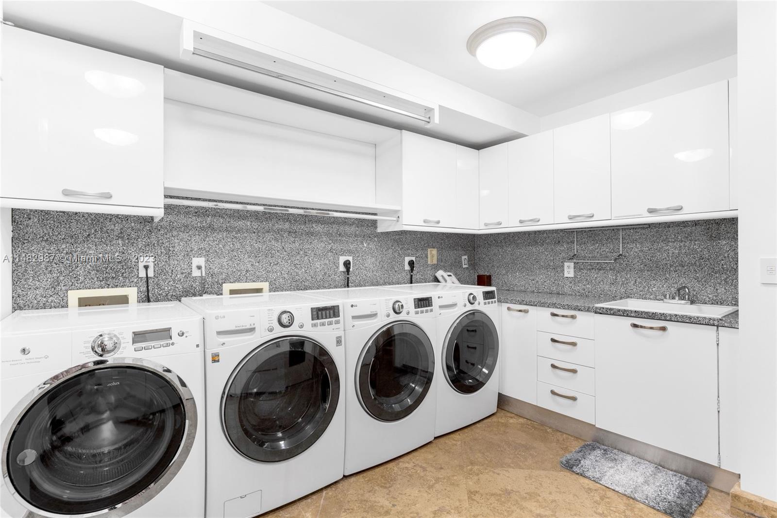 7412 Fisher Island Dr # 7412