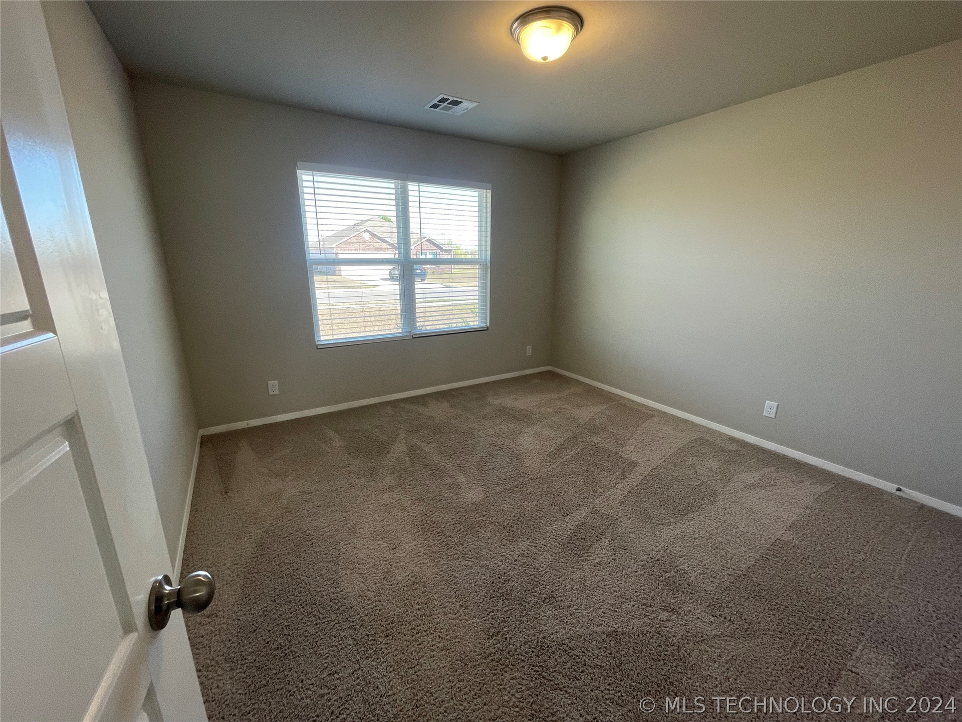 10014 E 107th Place North