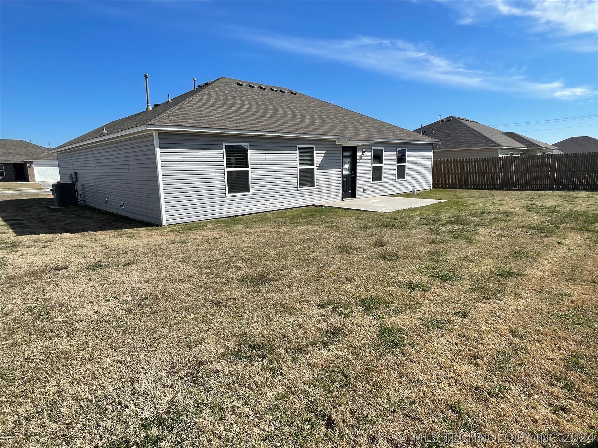 10014 E 107th Place North