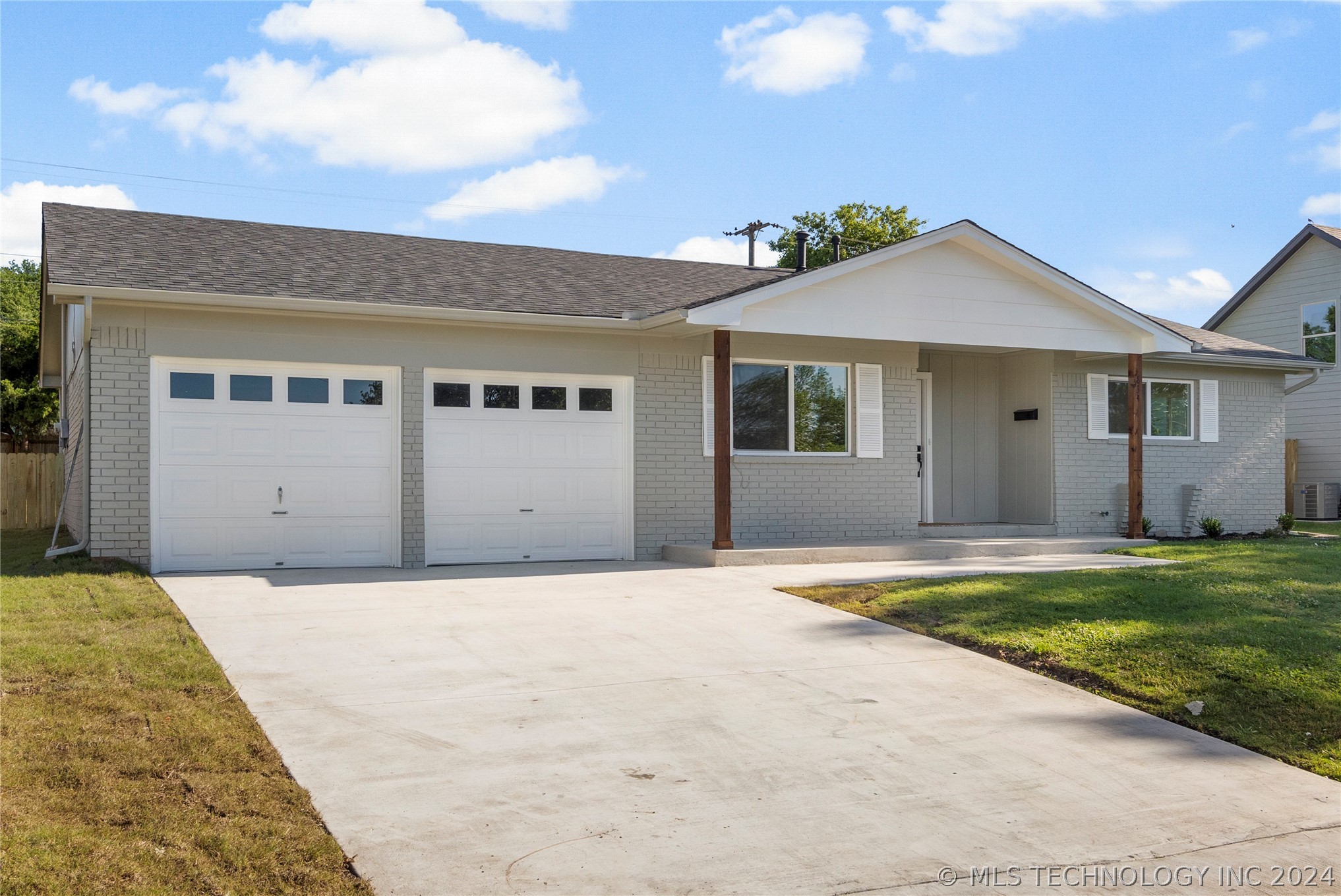 834 W Norman Street