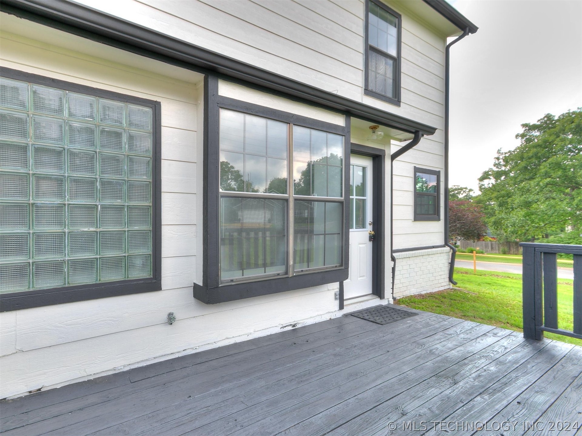 3601 S Rolling Oaks Drive