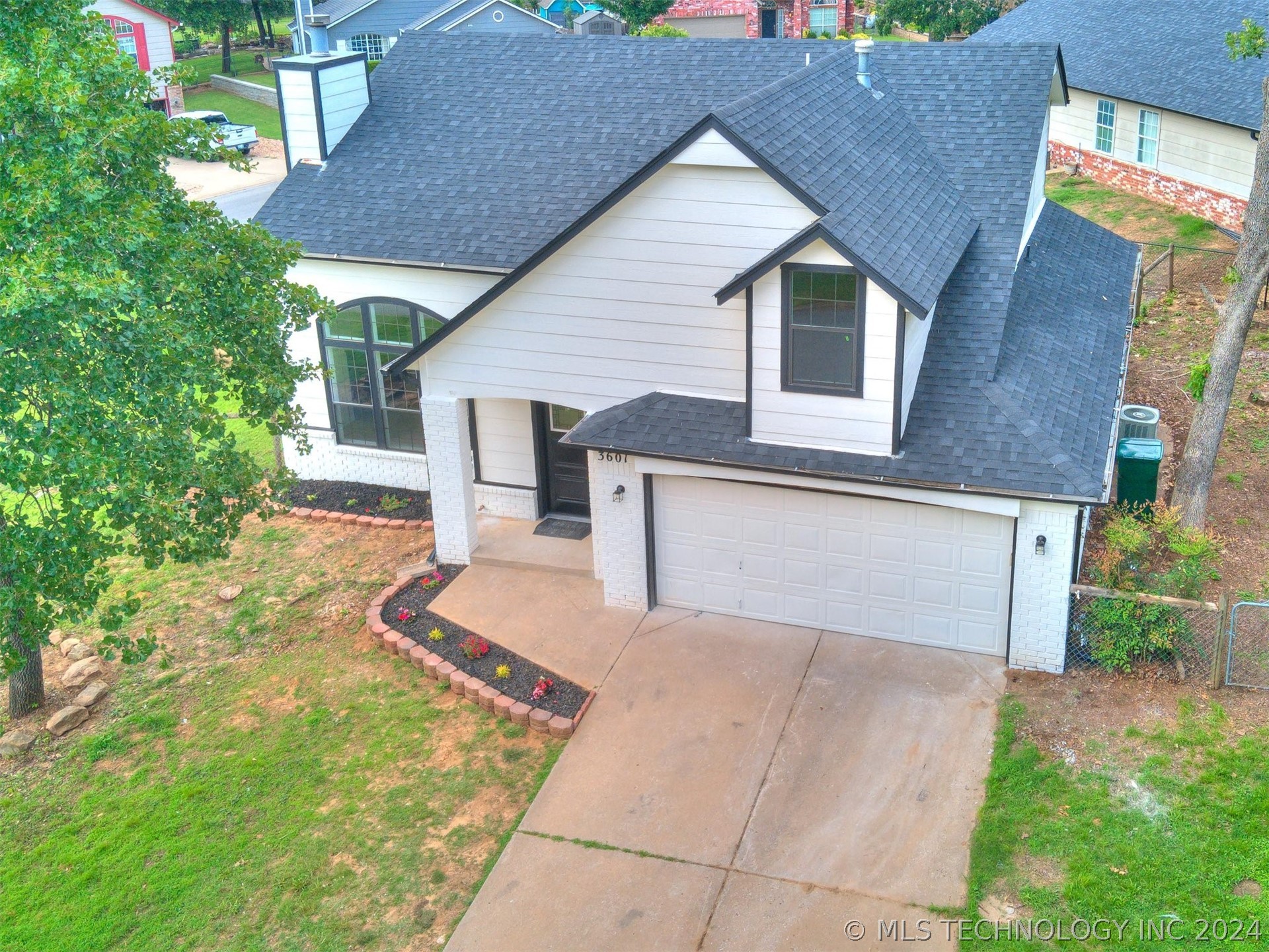 3601 S Rolling Oaks Drive