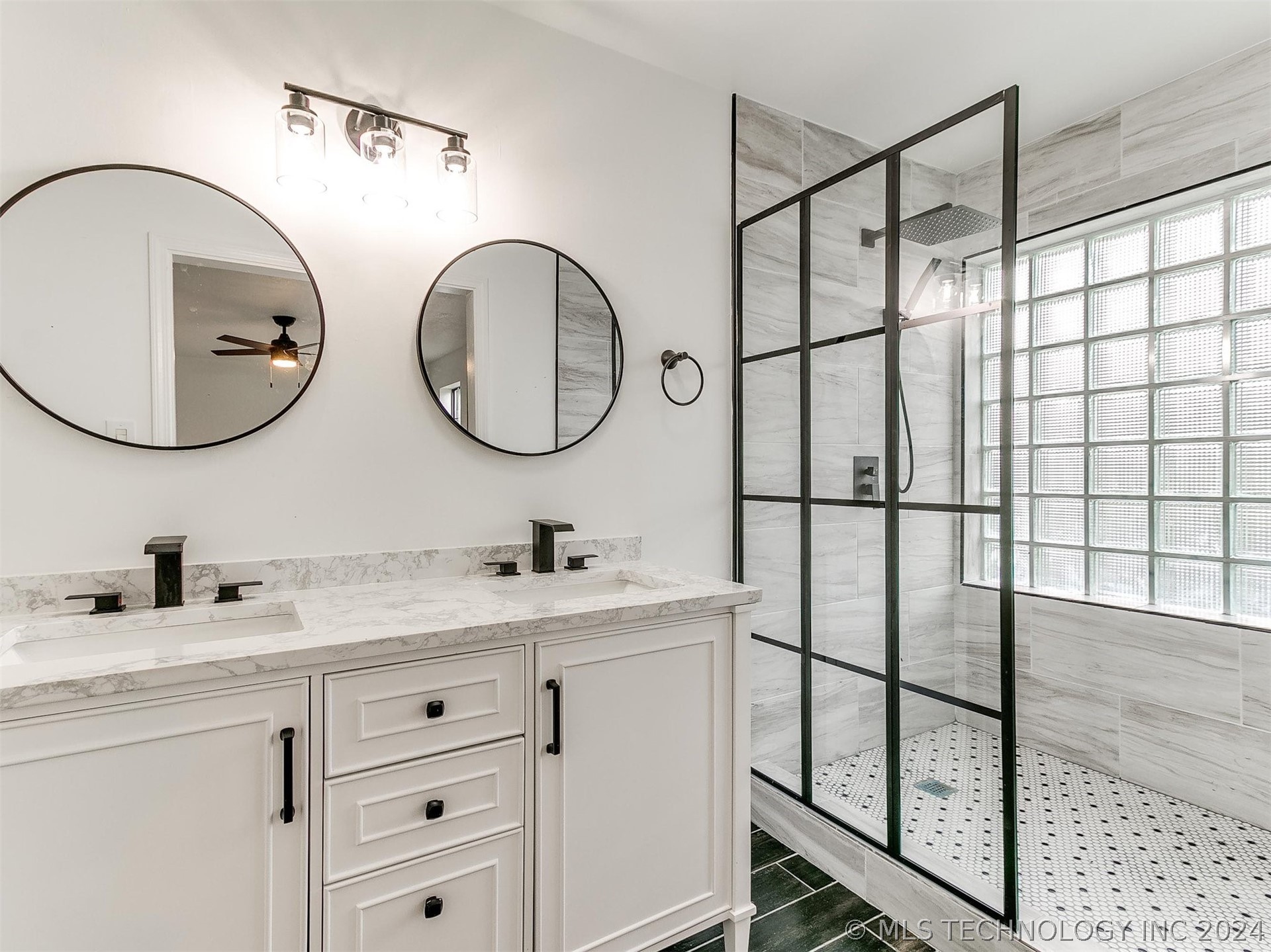 3601 S Rolling Oaks Drive