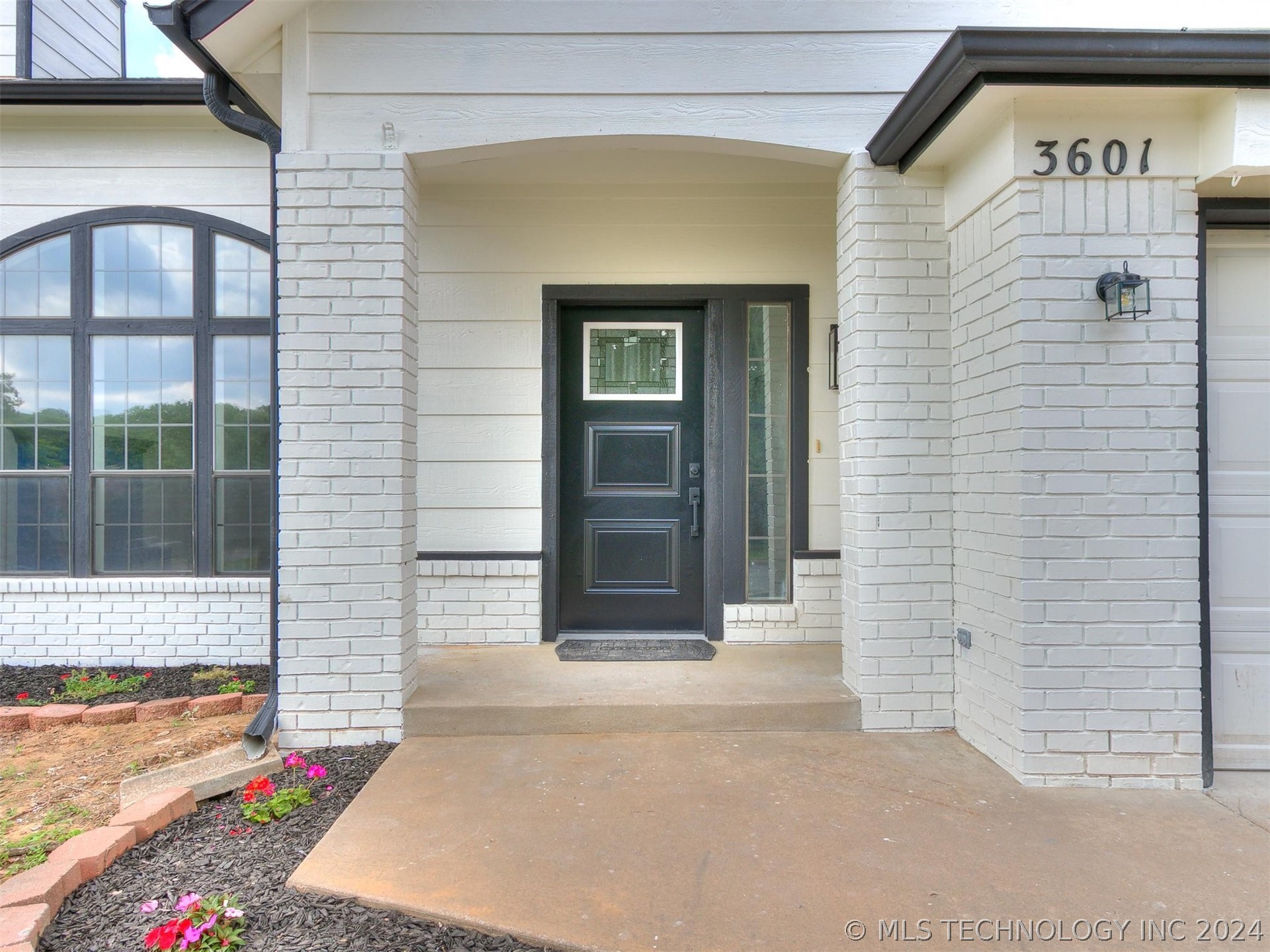 3601 S Rolling Oaks Drive