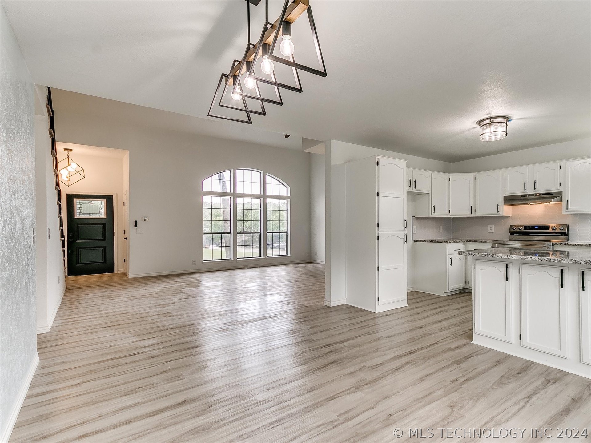 3601 S Rolling Oaks Drive