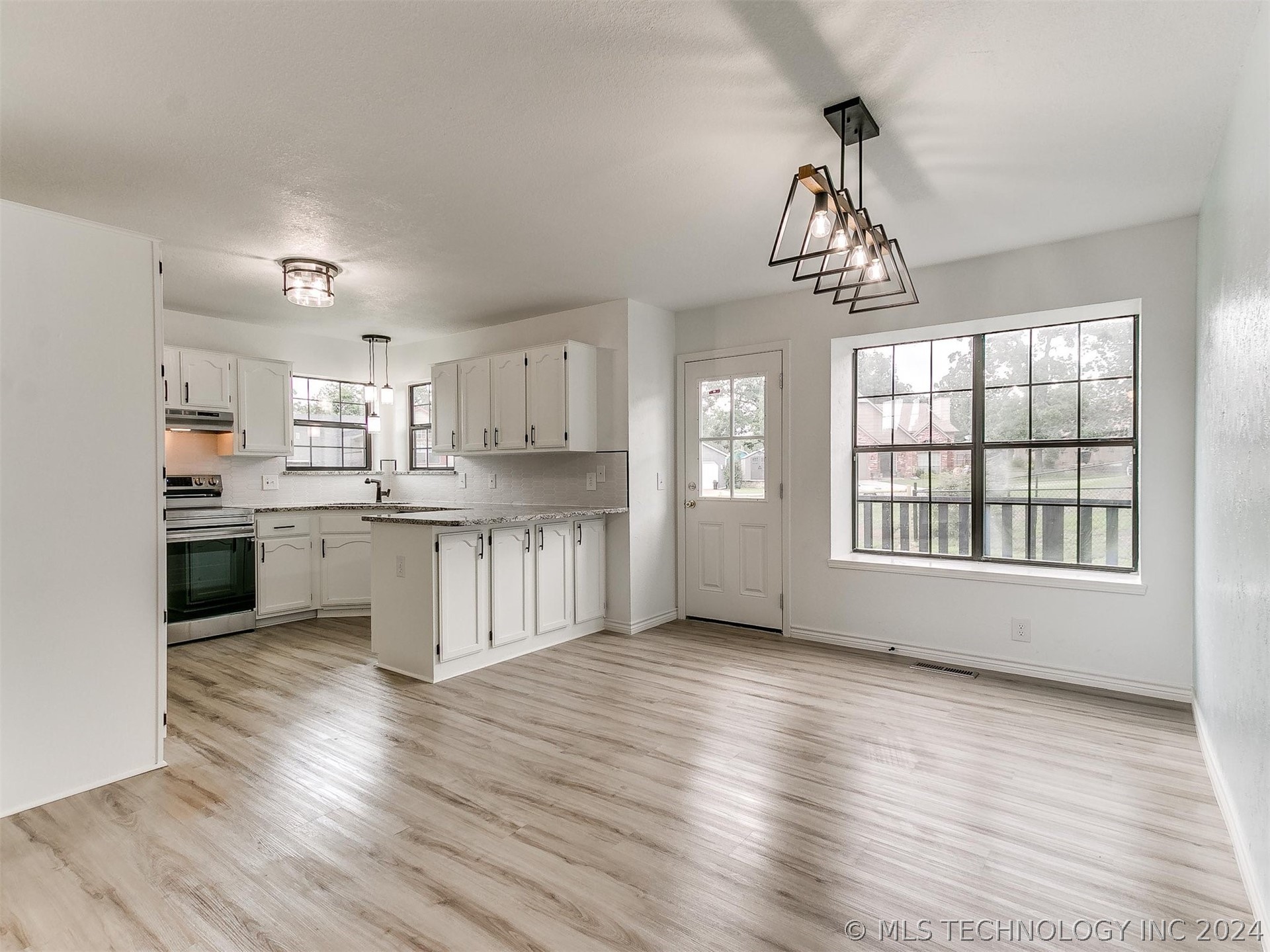 3601 S Rolling Oaks Drive