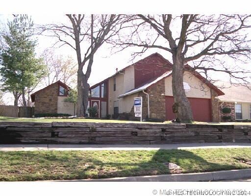 2721 S ASPEN CT Court