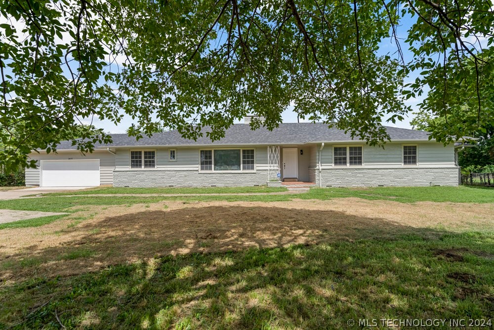 3655 N Louisville Avenue