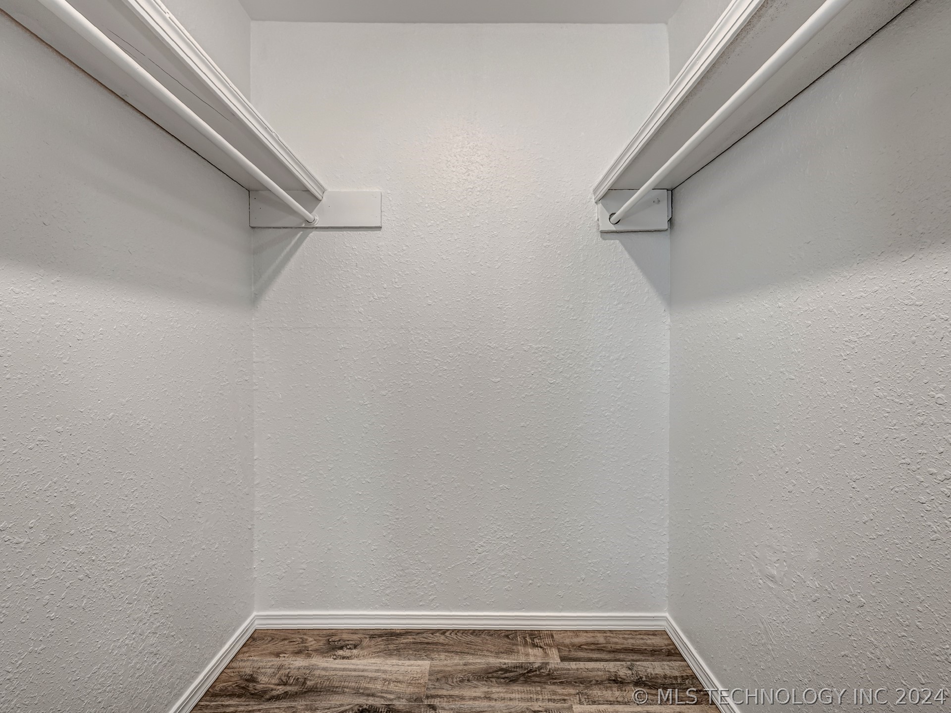 3212 S 140th East Avenue
