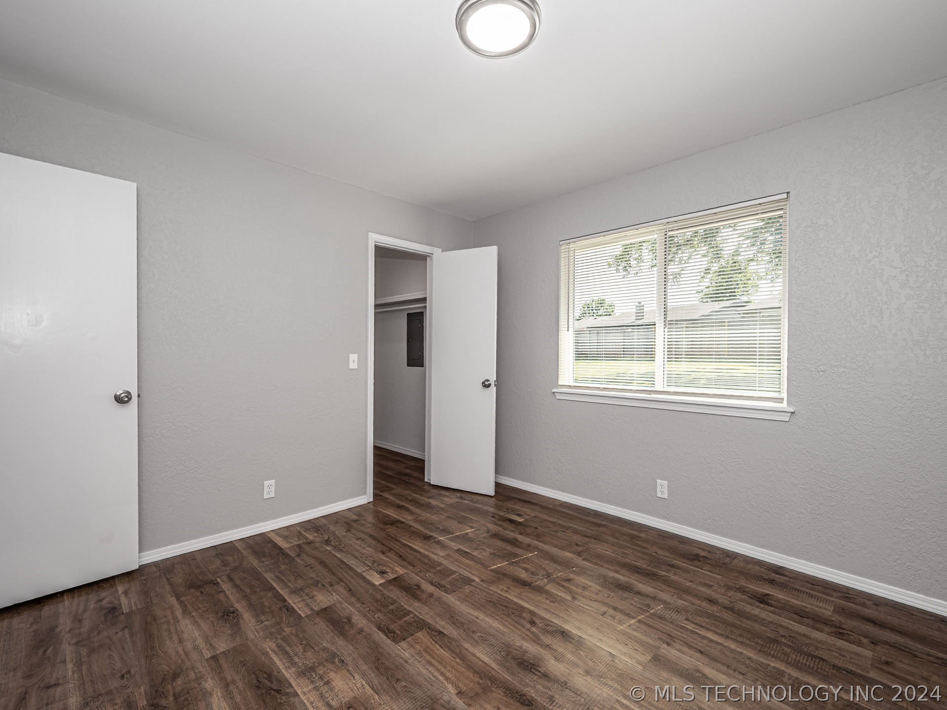 3212 S 140th East Avenue