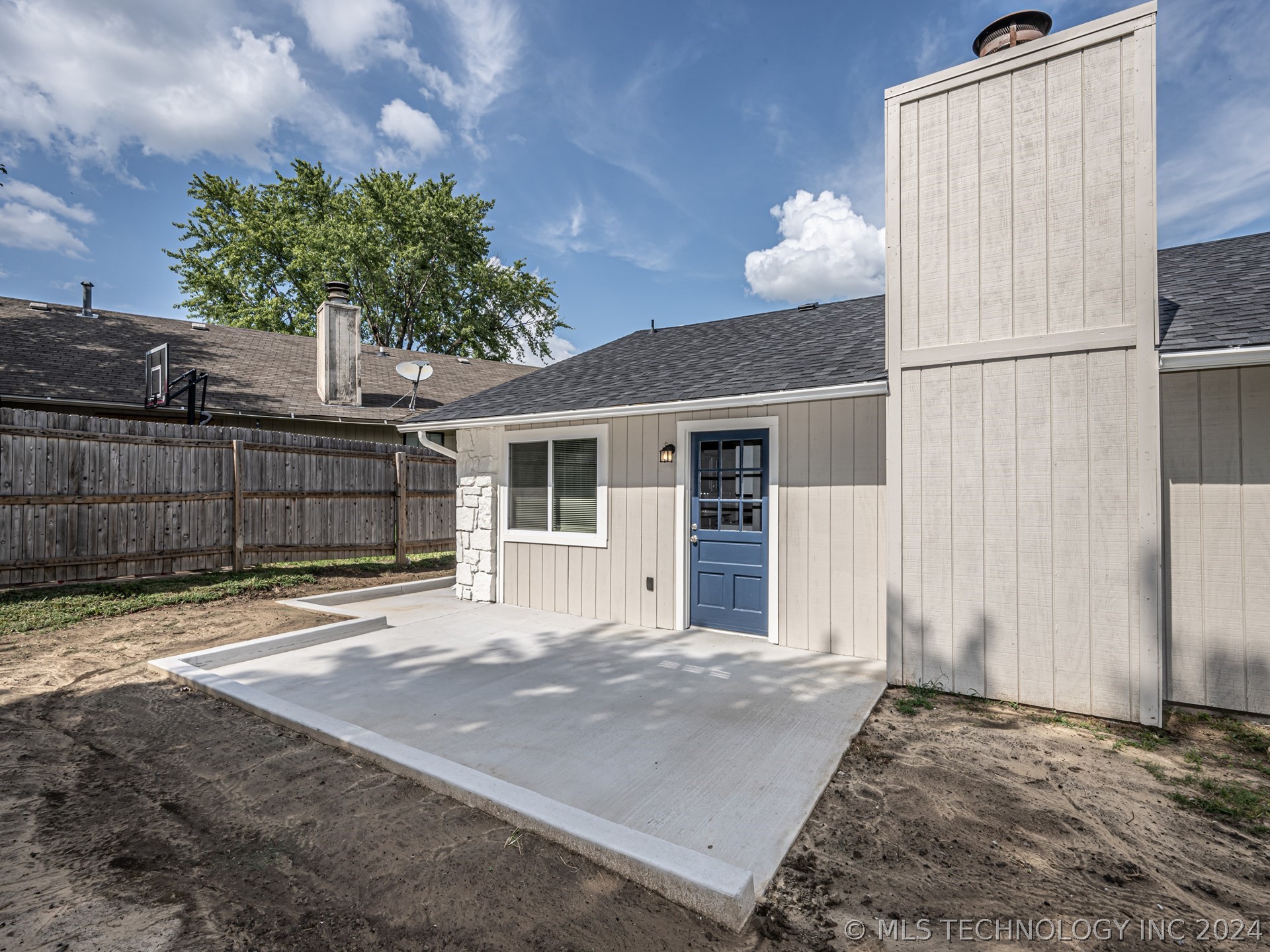 3212 S 140th East Avenue
