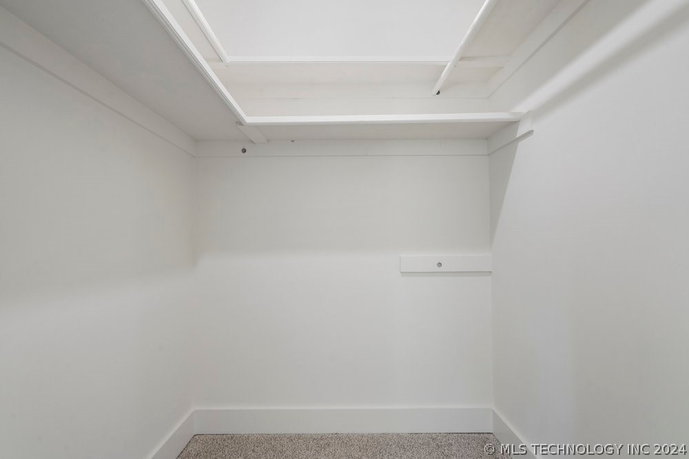 702 W Canton Street