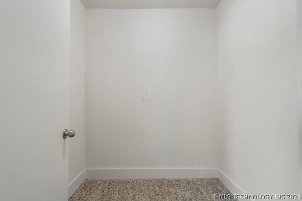 702 W Canton Street