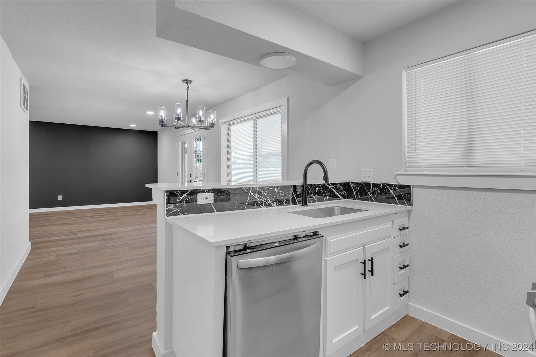 3902 S 109th East Avenue