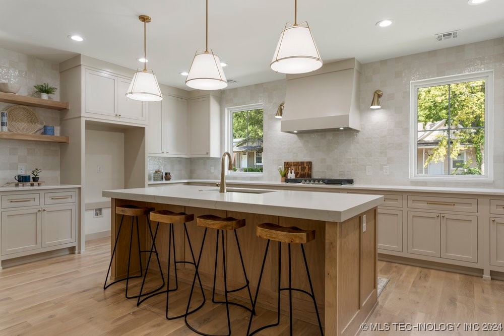 301 W Greely Street