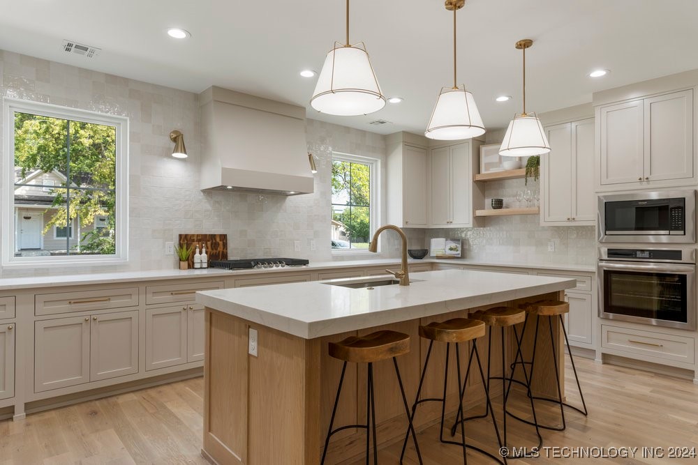 301 W Greely Street