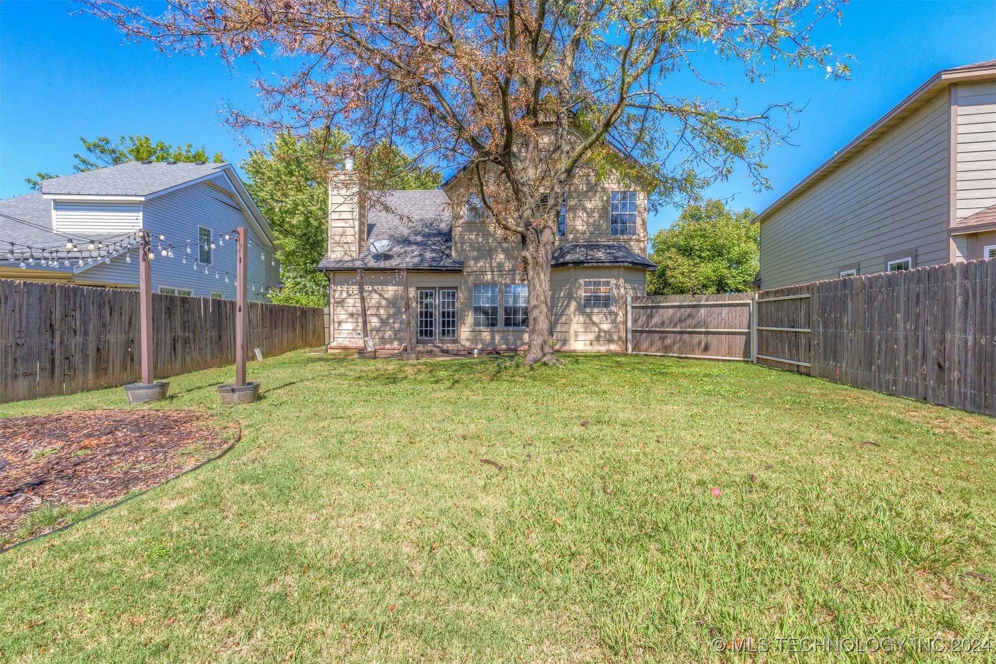 1224 W 112th Drive S