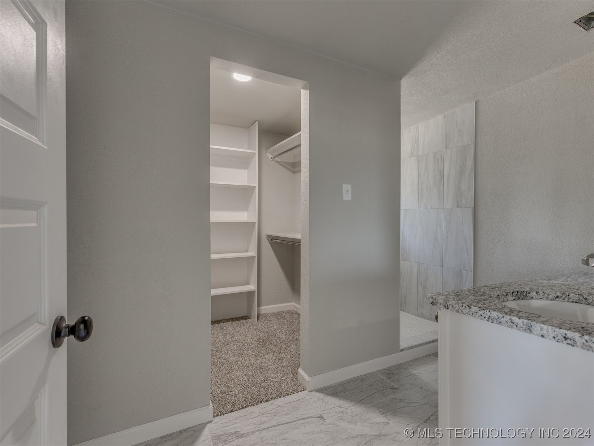 6304 E 4th Place