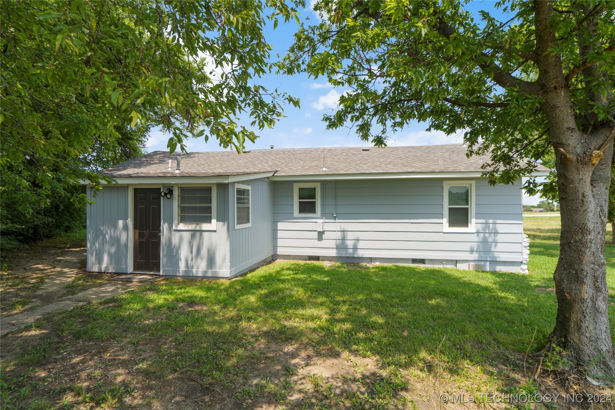 7900 E 76th Street North S