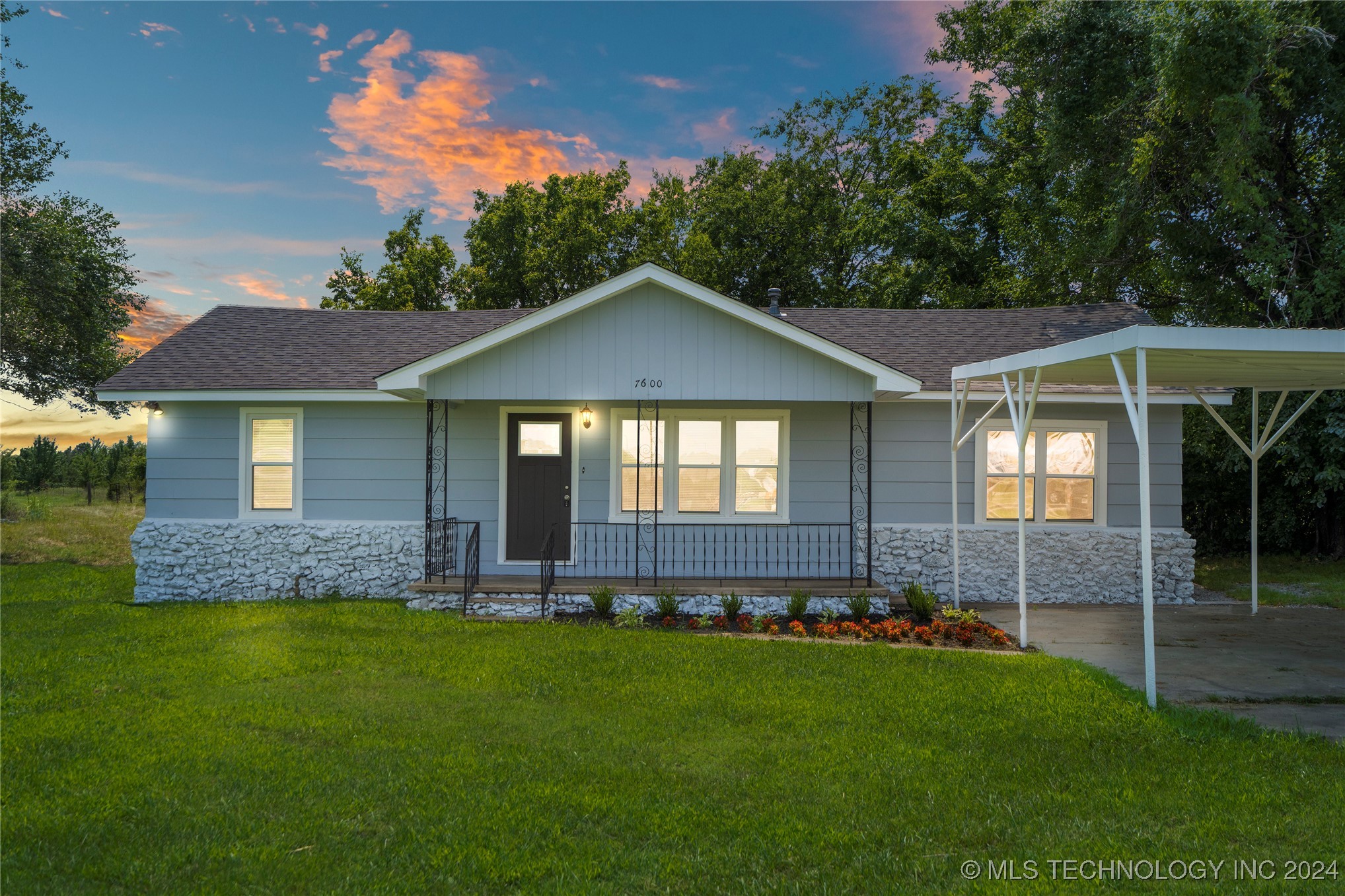 7900 E 76th Street North S
