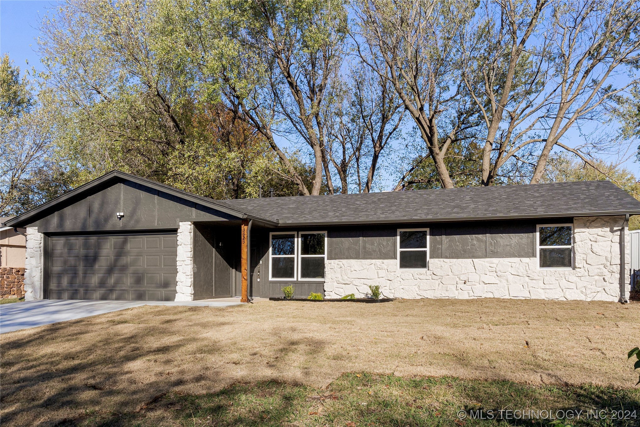 13623 S 286th East Avenue