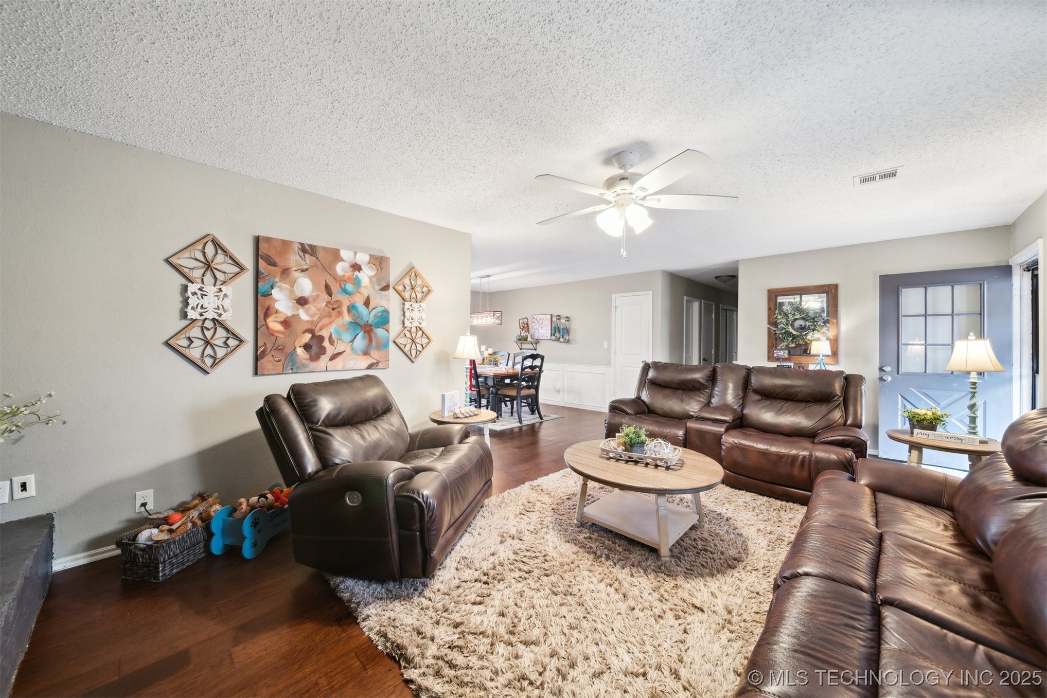 9381 Crestwood Drive