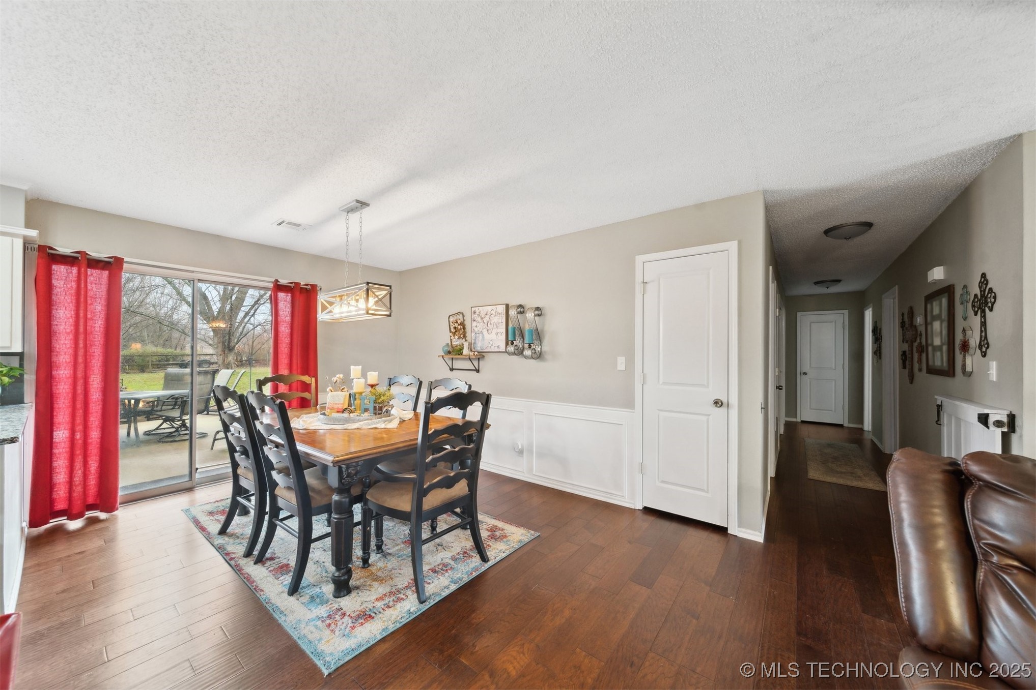 9381 Crestwood Drive