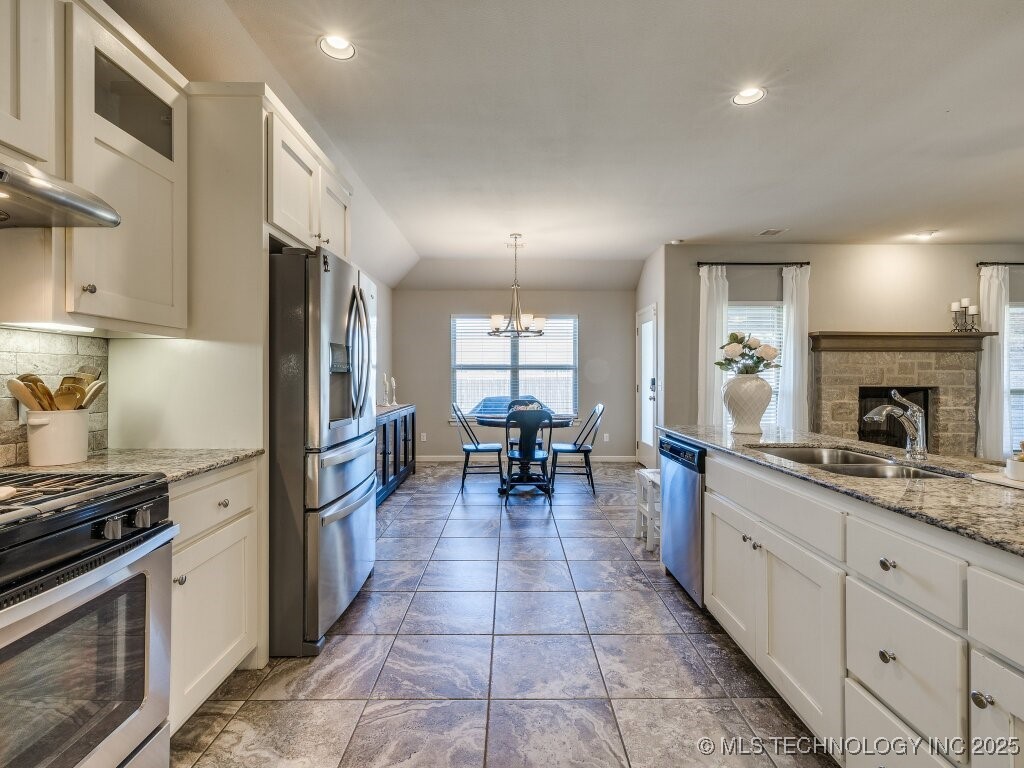 13401 E 44th Street
