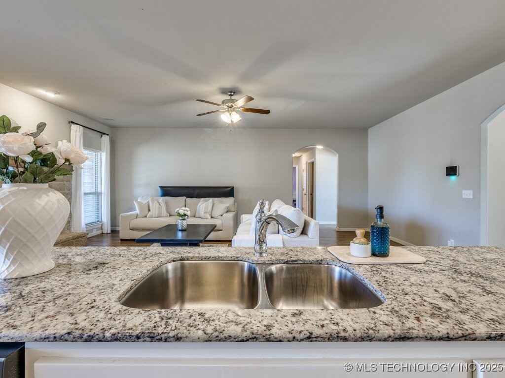 13401 E 44th Street
