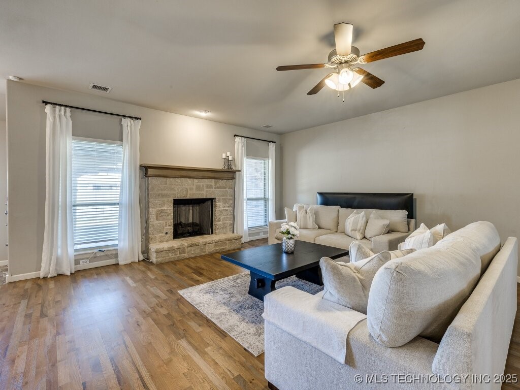 13401 E 44th Street