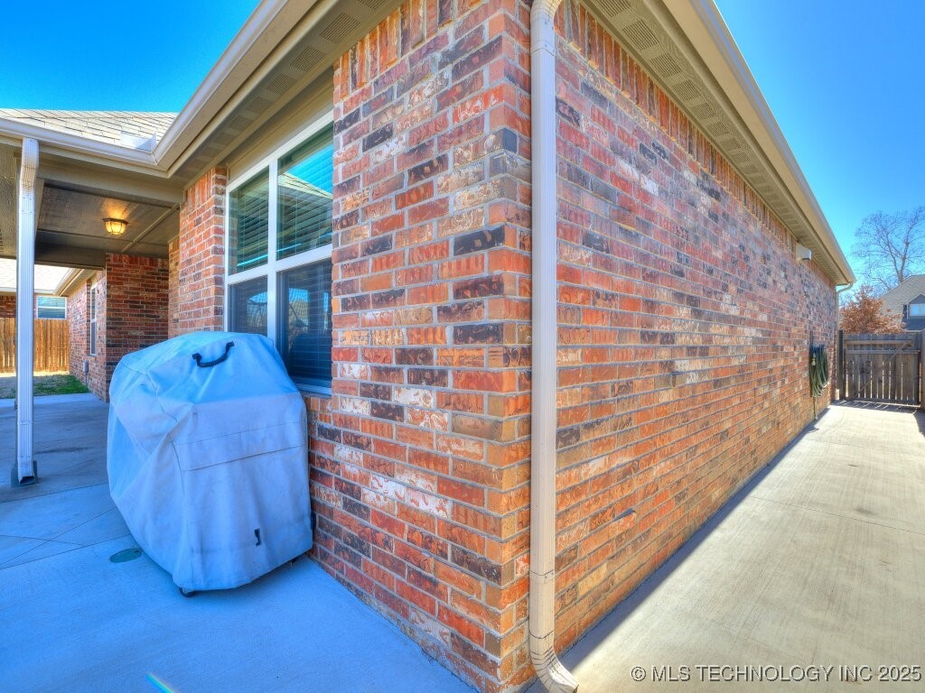 13401 E 44th Street