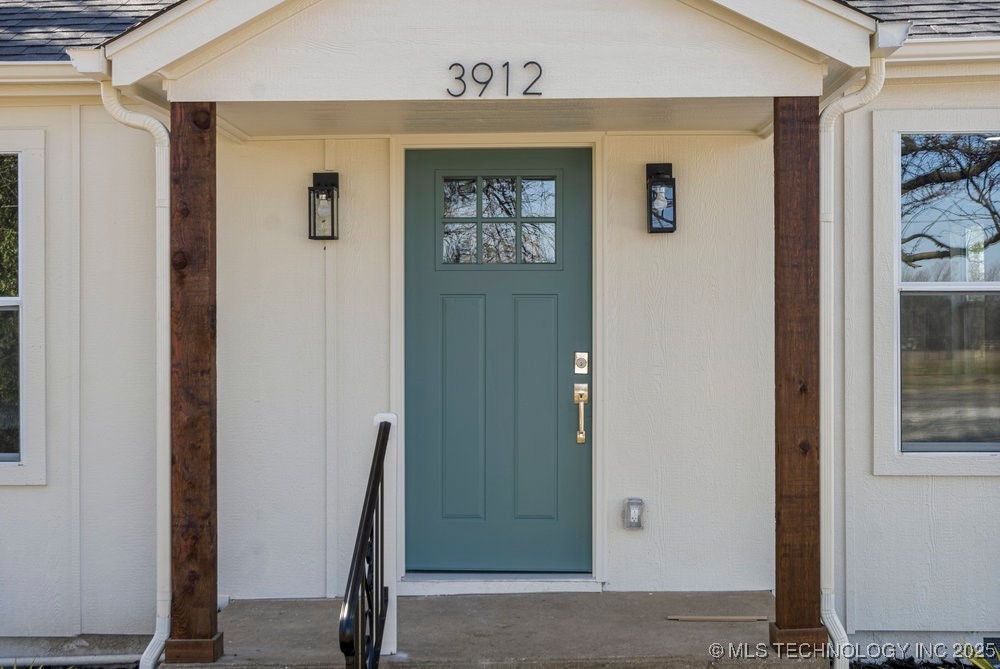 3912 S Walnut Creek Drive