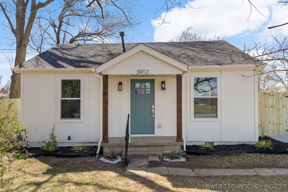 3912 S Walnut Creek Drive